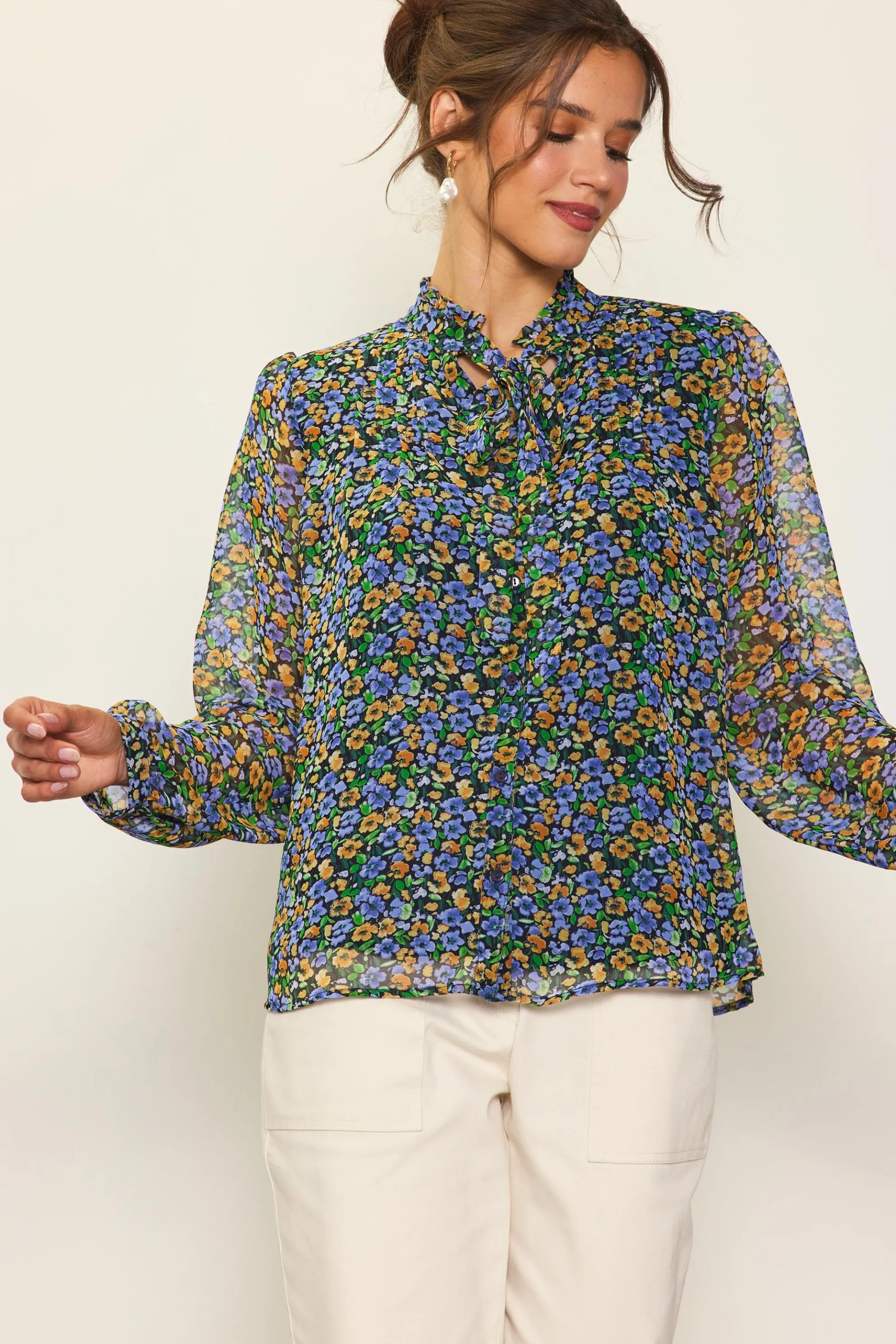 Daisy Print Neck Tie Blouse