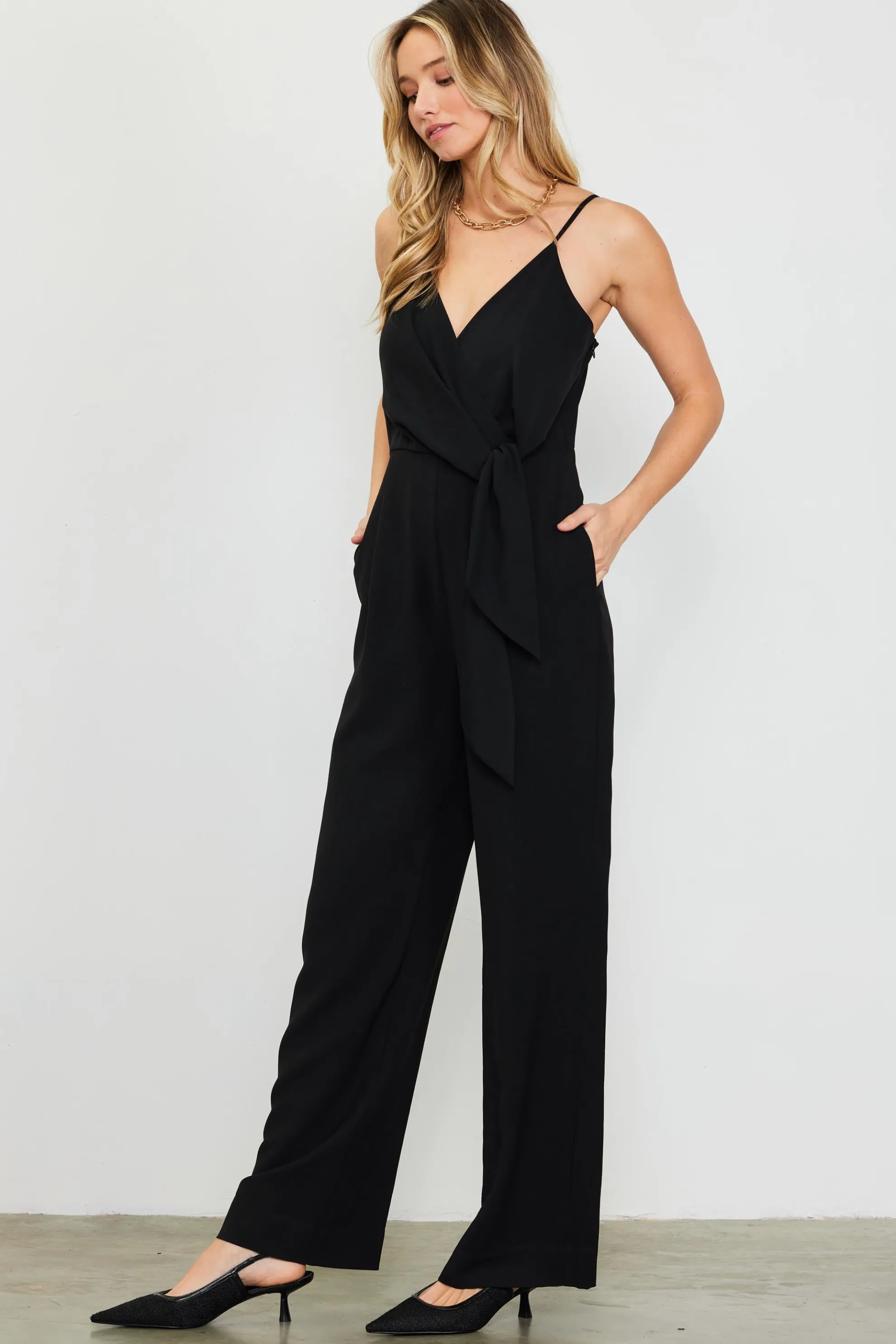 Waist Tie Detail Sleeveless Jumpsuit