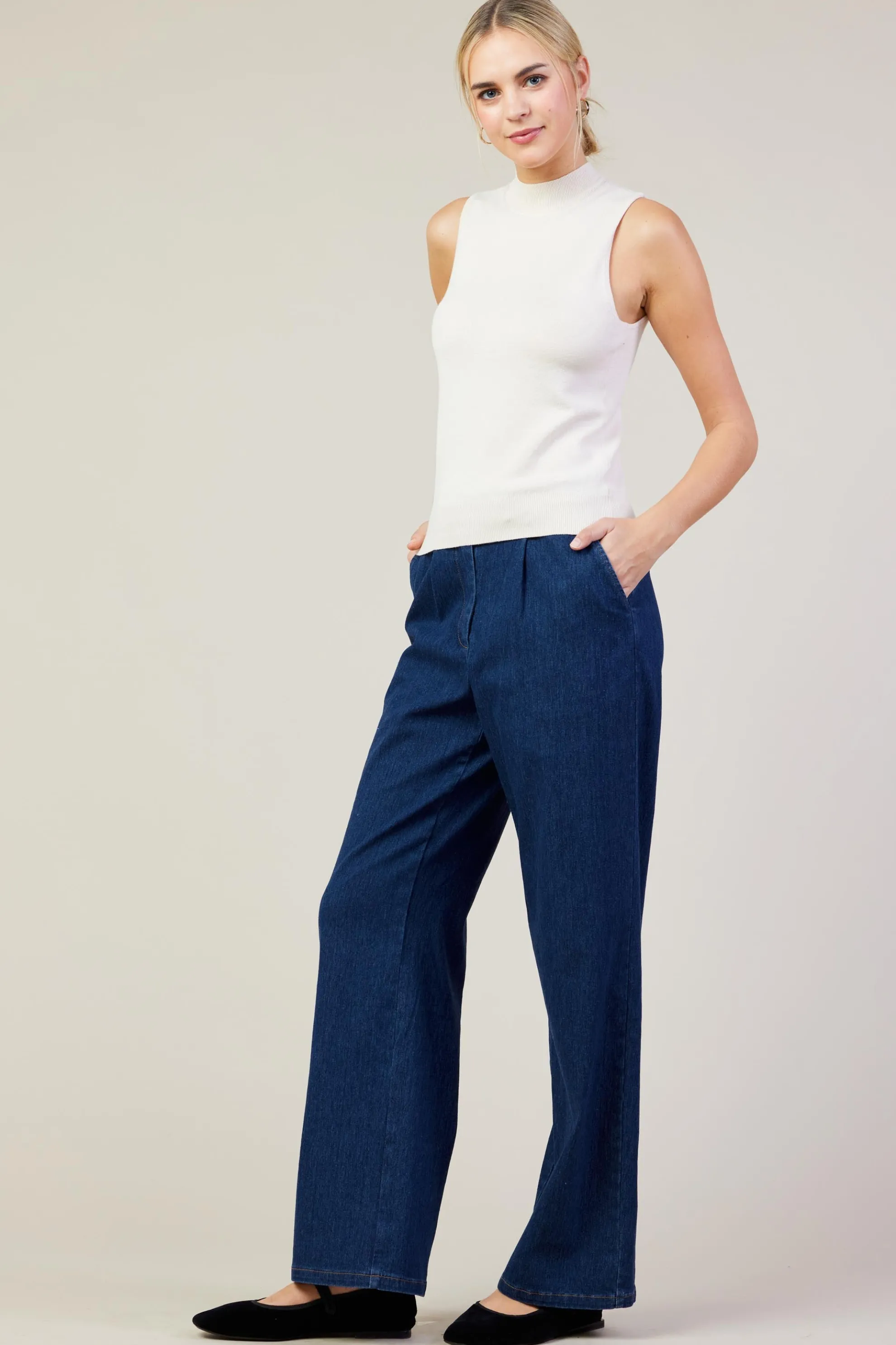 Sleeveless Mock Neck Knit Top